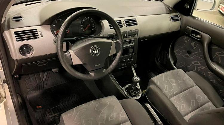VW Gol 16V Turbo 2001 anunciado com preço de Polo TSI zero-quilômetro