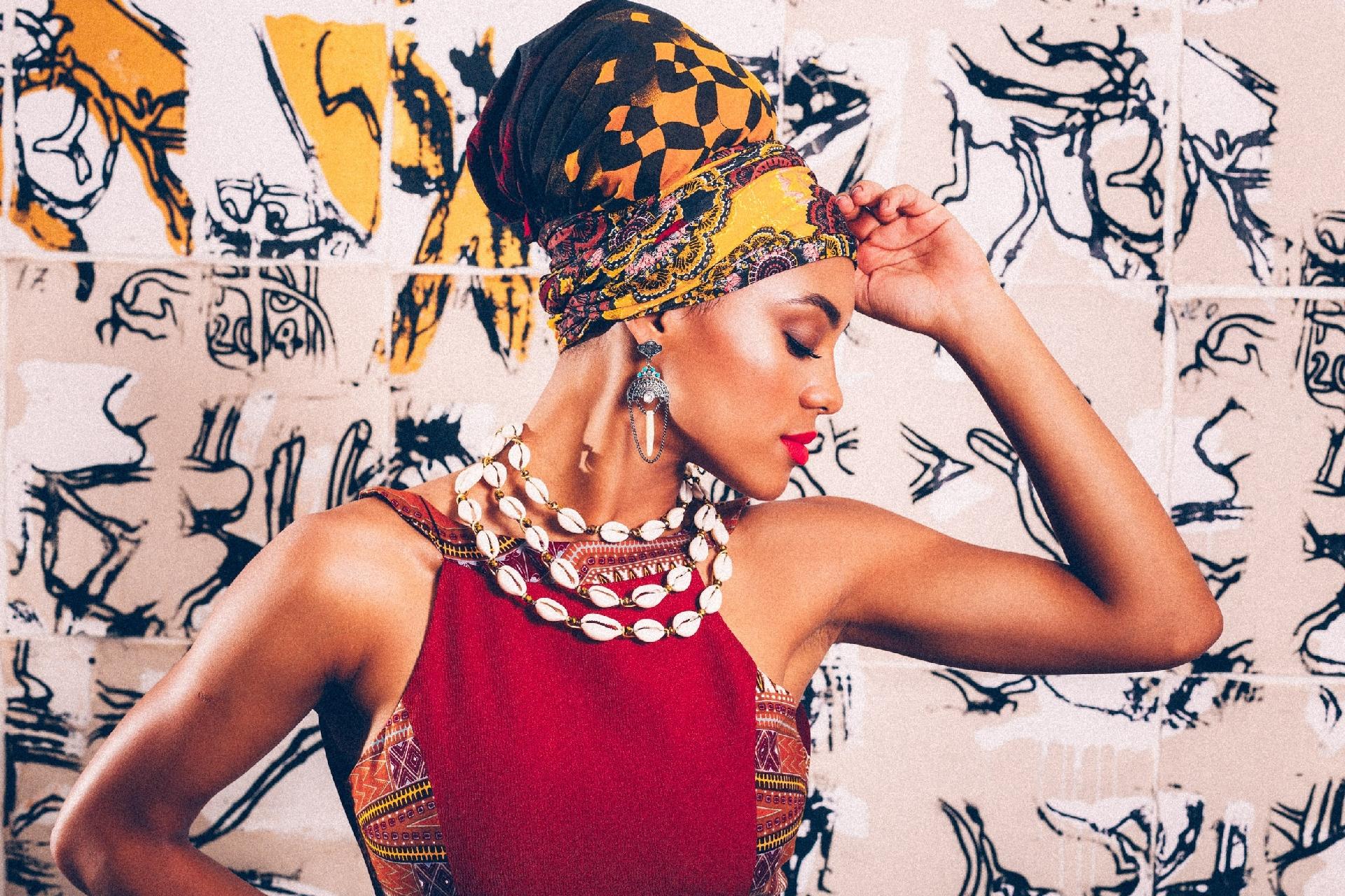Editorial moda afro com a Miss Brasil Raissa Santana - Elegância afro - Gabriel Quintão/UOL