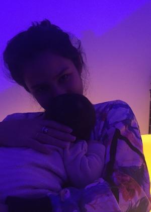 Yanna Lavigne posa com a filha - Reprodução/Instagram - Reprodução/Instagram