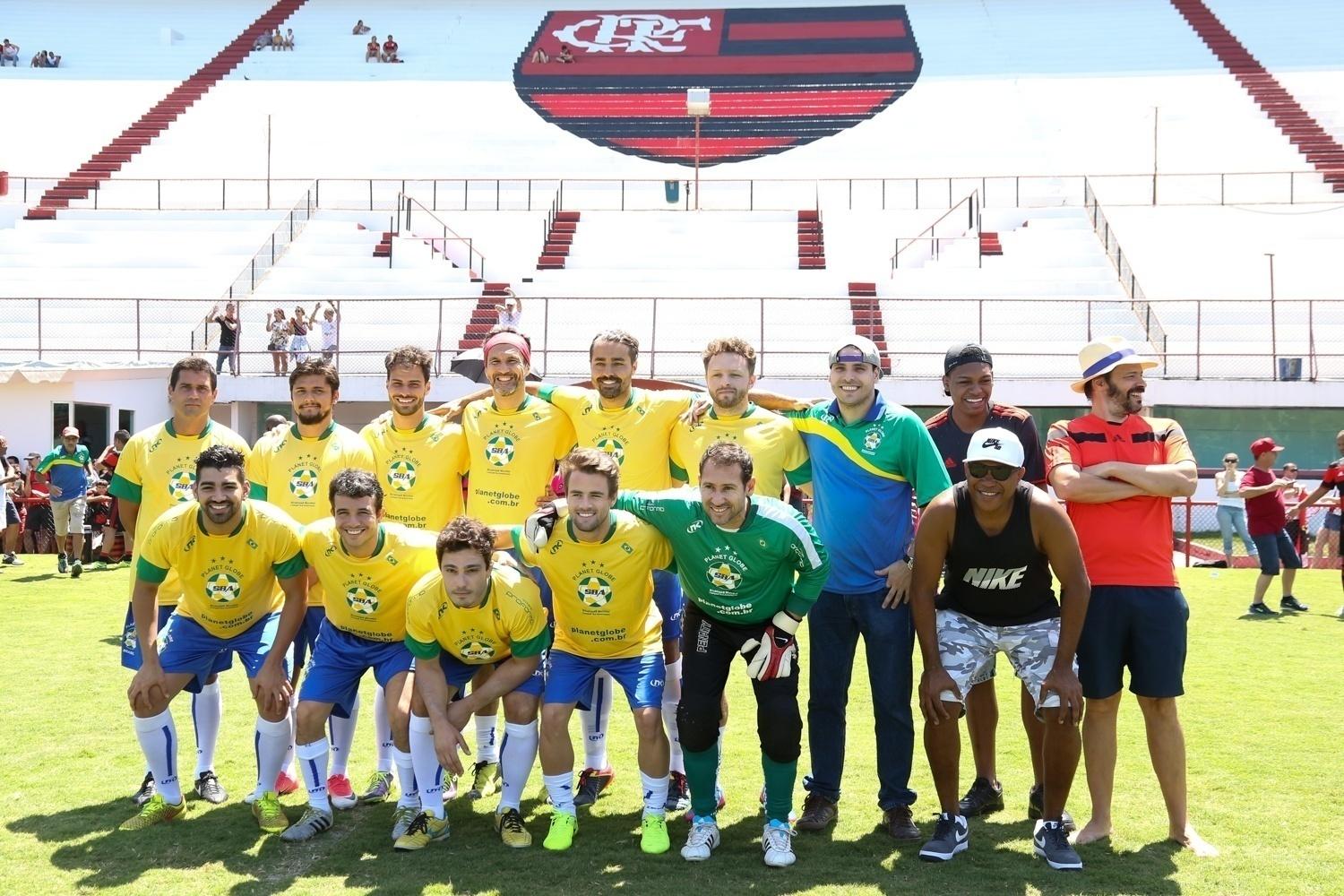 Diversos famosos participaram de uma partida de futebol em comemoração aos 122 anos do Flamengo. O jogo ocorreu no campo de treinamento do Clube na Gávea, na Zona Sul do Rio de Janeiro - Roberto Filho/Brazil News