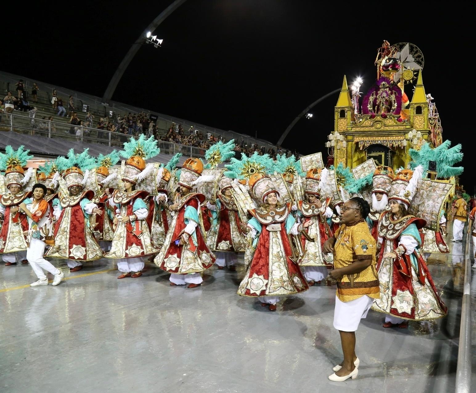 Desfile da Tom Maior, quarta colocada no Grupo Especial - BrazilNews