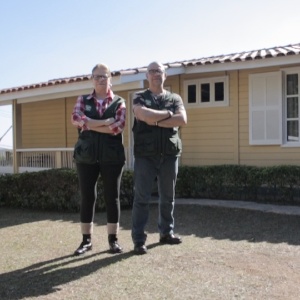 O casal Rosa Maria Jaques e João Tocchetto em frente a sua casa, em Monte Alegre do Sul (SP) - Rodrigo Ferreira/UOL - Rodrigo Ferreira/UOL