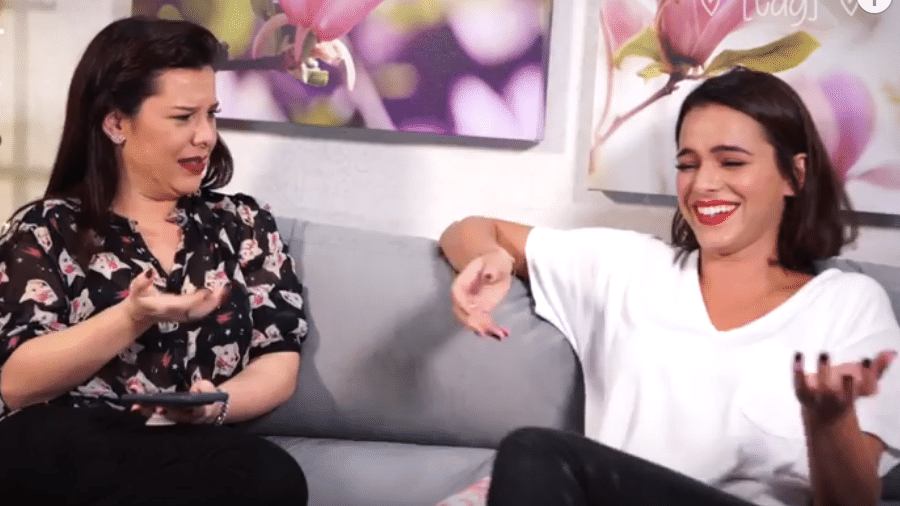 Fernanda Souza entrevista Bruna Marquezine - Reprodução/YouTube