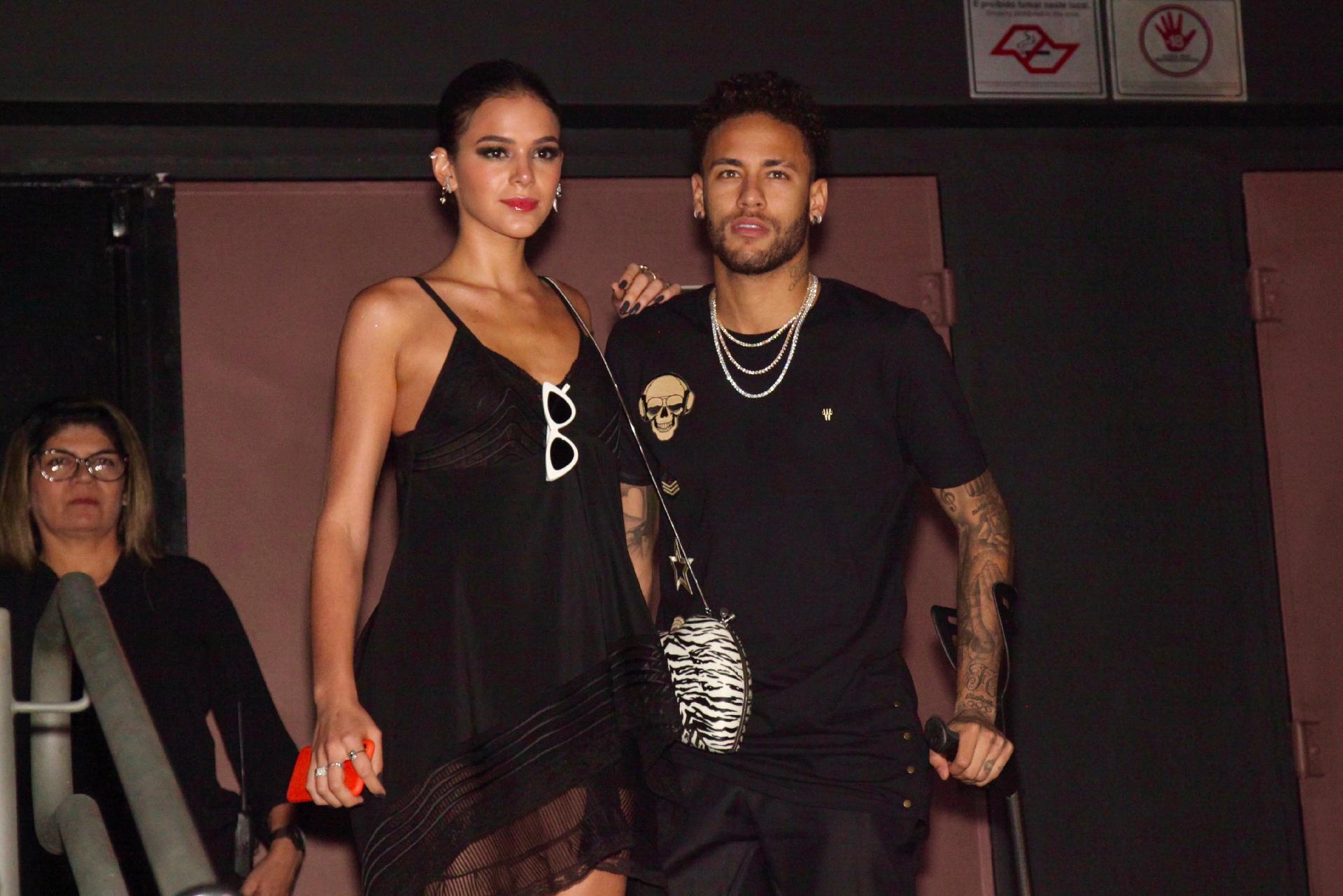 Irmã de Neymar - Imagem/AgNews