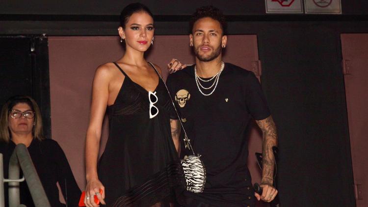 Neymar chega a festa - Imagem/AgNews - Imagem/AgNews