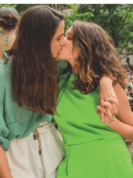 O casal Priscila Visman e Bruna Linzmeyer - Reprodução/Instagram