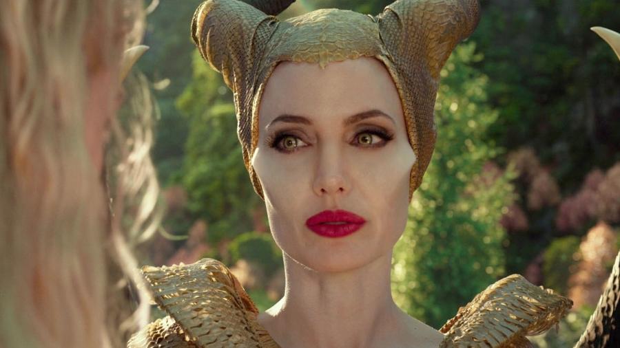 Angelina Jolie em cena de "Malévola: Dona do Mal" - Reprodução/Disney