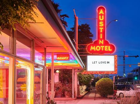 Austin Motel, em Austin, no Texas, virou referência para a nova safra de motéis reformados - Nick Simonite