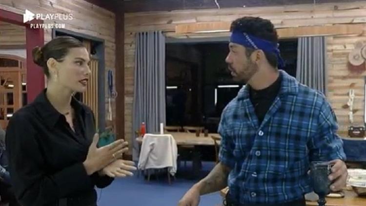 A Fazenda 2021: Day critica Bil em conversa com Rico Melquiades - Reprodução/Playplus - Reprodução/Playplus