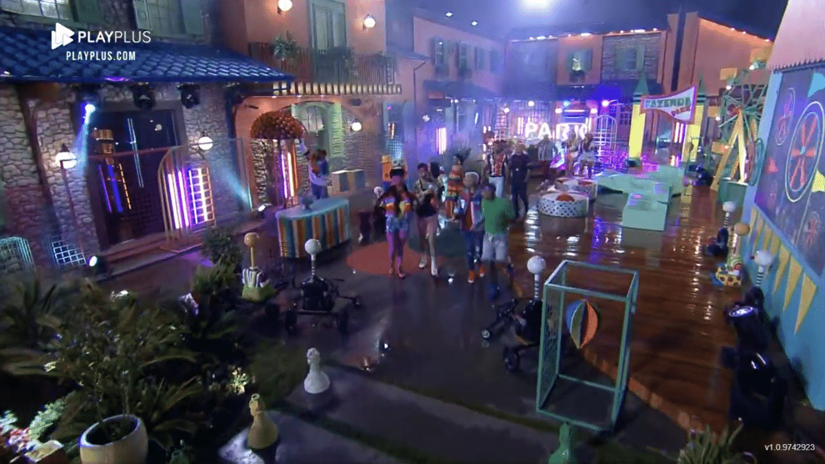 A Fazenda 2021: Decoração da festa Parque de diversões - Reprodução/Playplus