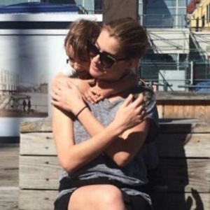 Alinne Moraes e o filho Pedro: "Achei que eu fosse ser uma mãe muito mais tranquila" - Reprodução/Instagram - Reprodução/Instagram