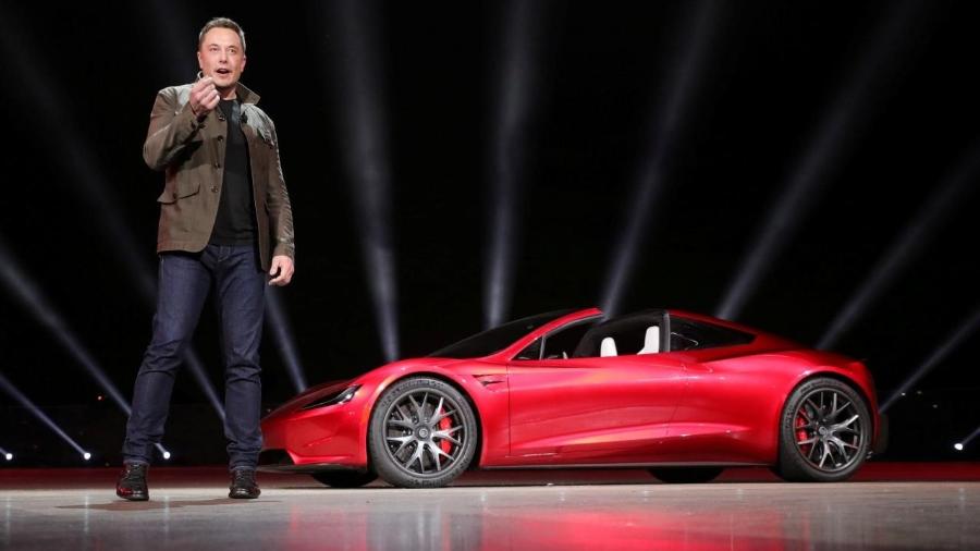 Elon Musk apresenta o Tesla Roadster, modelo de carro elétrico - Tesla/Handout via Reuters