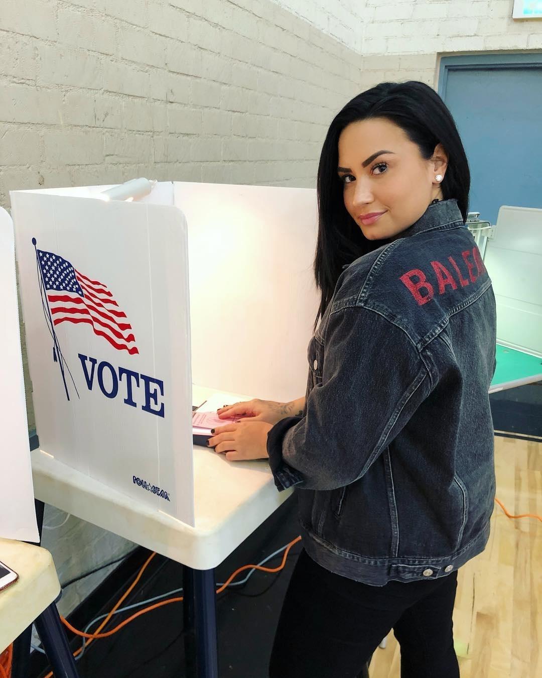 Demi Lovato postou imagem em urna de votação nos EUA - Instagram/Reprodução