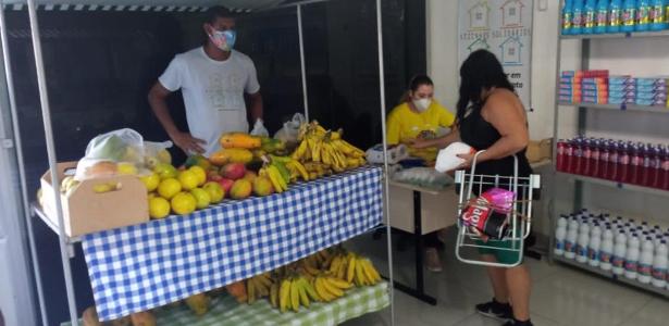 Em Mercado Solidário de PE, famílias podem escolher itens da cesta básica - Vimarsana News