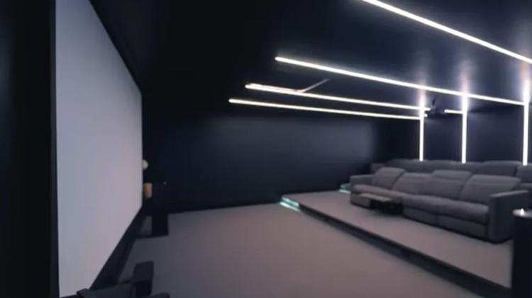 Cinema da casa de Jade Picon