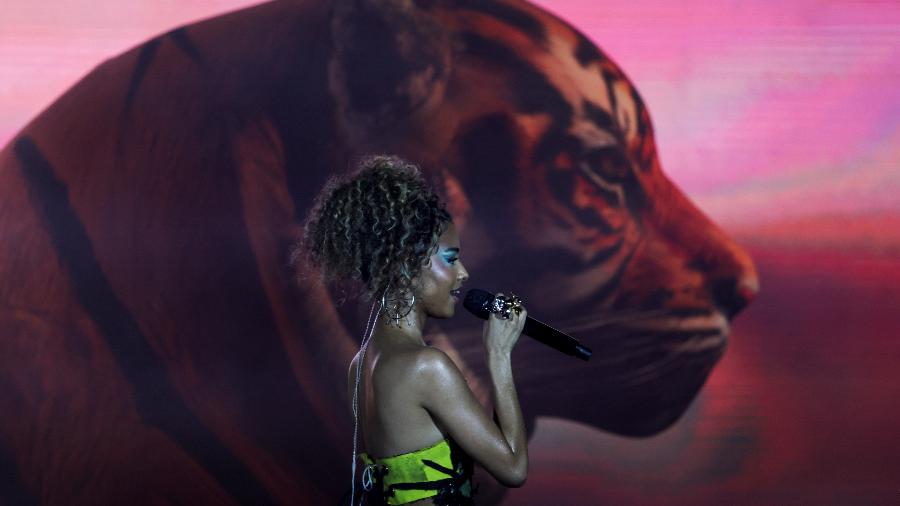 20.set.2024 - Tyla se aresenta no palco Sunset na quinta noite de Rock in Rio - Ricardo Moraes/Reuters