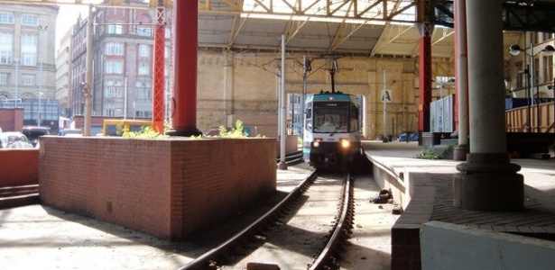 O viajante foi parar em um pátio ferroviário perto da estação Victoria, em Manchester - Michael Ely/Creative Commons