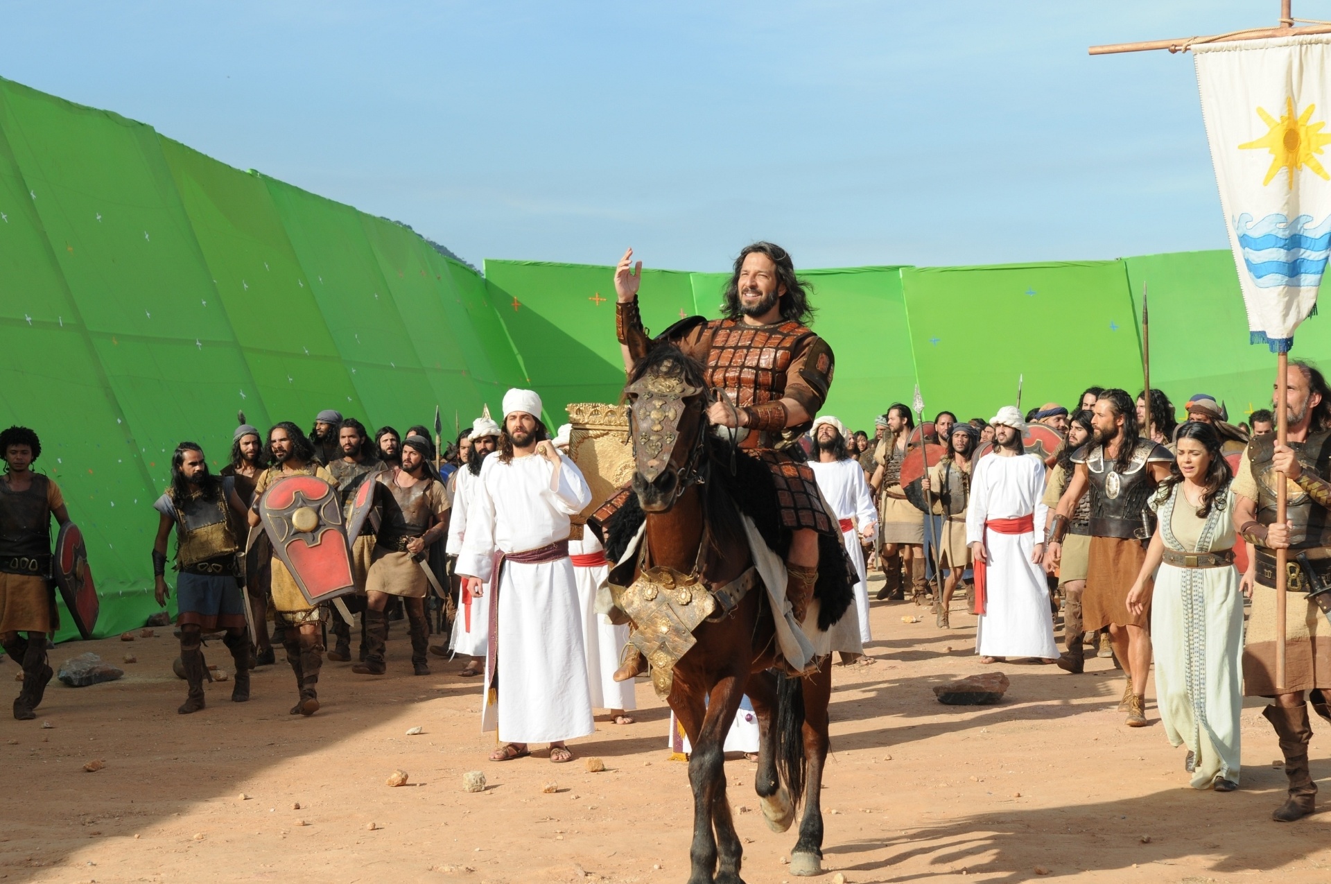 Elenco de "A Terra Prometida" grava cena da travessia do rio Jordão na novela "A Terra Prometida" - Munir Chatack/Record