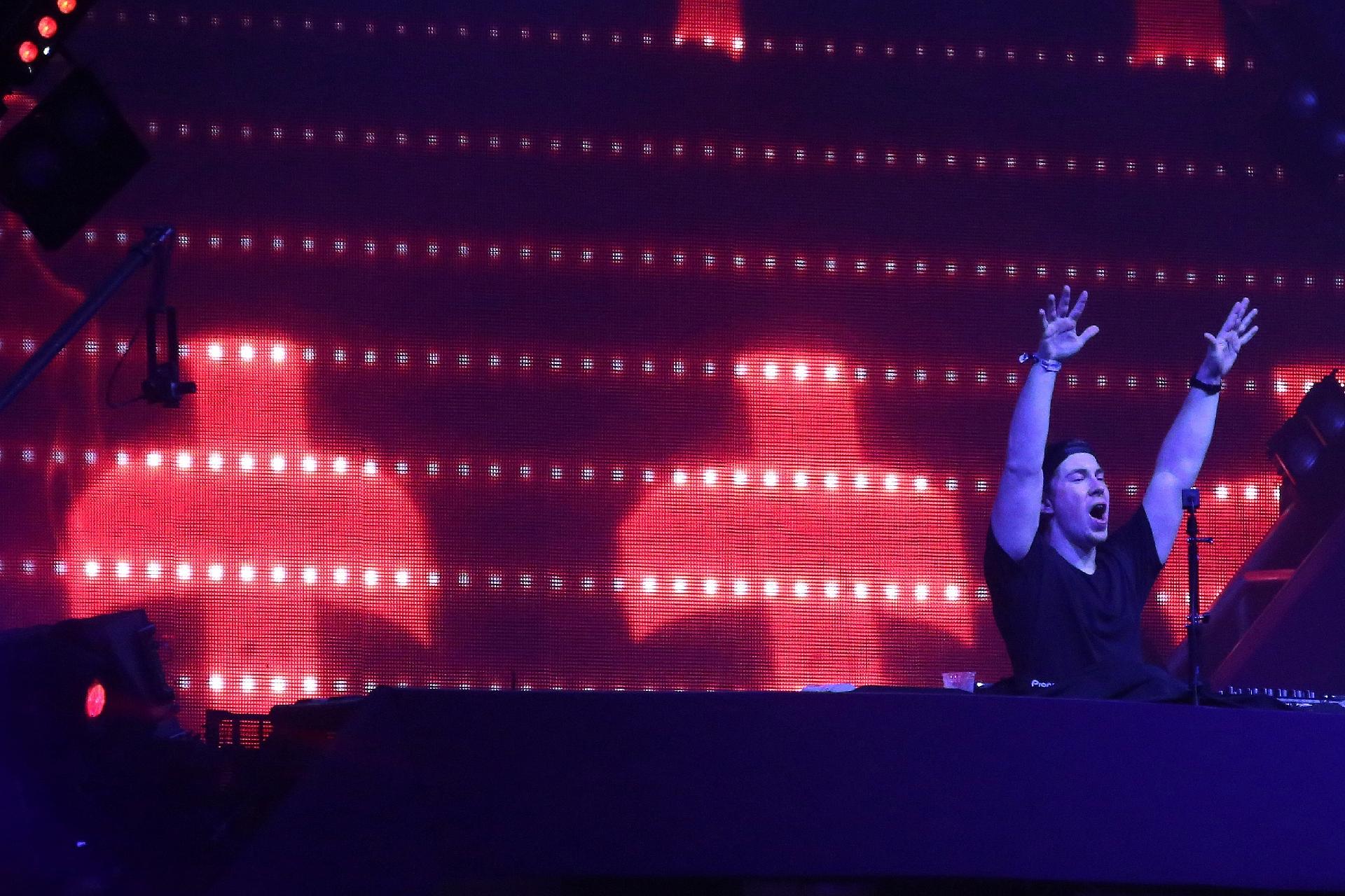 O DJ holandês Hardwell toca no Lollapalooza Brasil 2018 - Ricardo Matsukawa/UOL