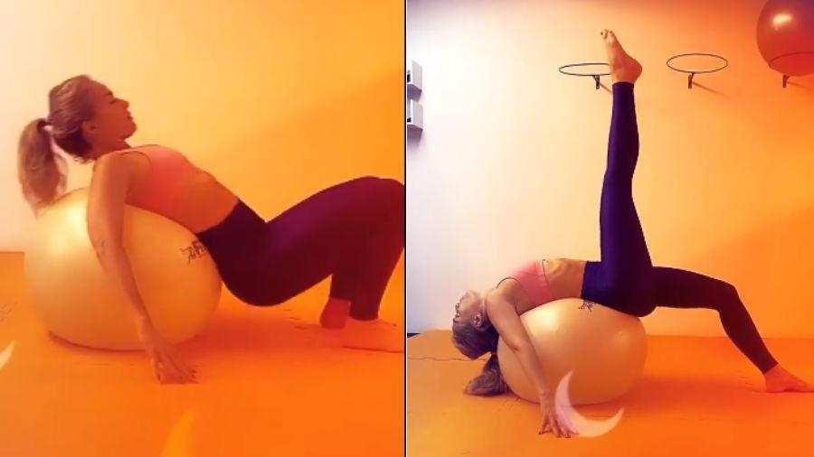 Angélica faz exercícios em uma bola durante aula de pilates - Reprodução/Instagram