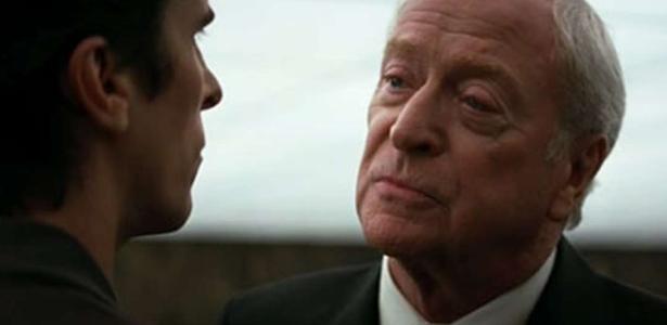 Ator de 'Batman' | Michael Caine cortou álcool aos 88 anos por causa de netos