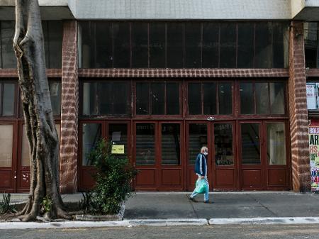 Nossa entrevistou comerciantes e visitantes da rua Três Rios, no bairro do Bom Retiro, no Centro de São Paulo, para falar sobre ranking feito pela revista britânica "TimeOut" - Keiny Andrade/UOL