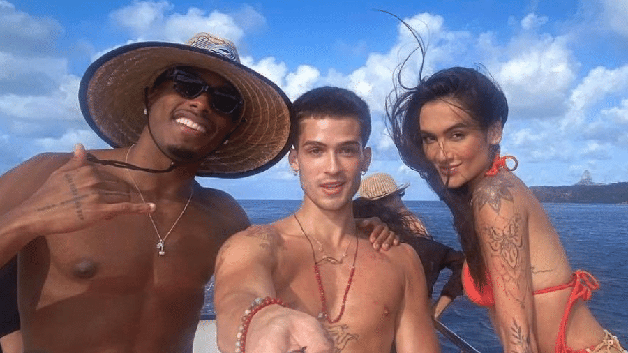 Paulo André, João Guilherme, Gabi Melim e mais famosos estão juntos em Fernando de Noronha - Instagram