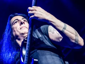 'Use uma armadura': líder do Manowar, Joey DeMaio fala da turnê pelo Brasil