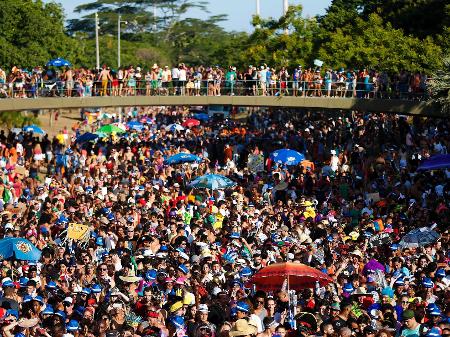 O bloco Orquestra Voadora desfilou no Aterro do Flamengo - Marcelo de Jesus/UOL