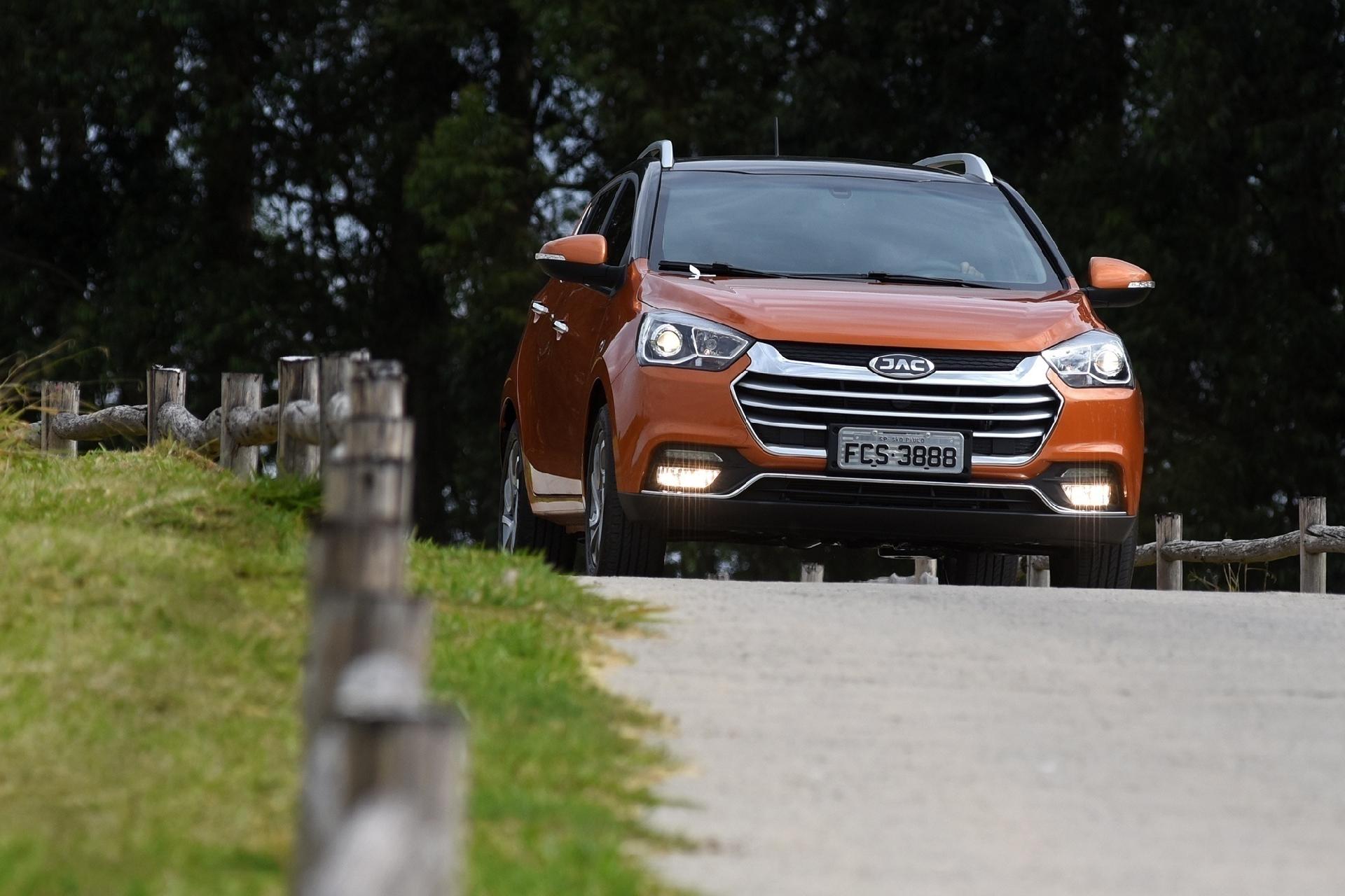 JAC T40 - Murilo Góes/UOL