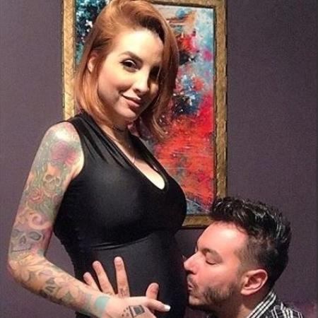 A ex-BBB Clara Aguilar e o marido Giu Dada anunciam gravidez - Reprodução/Instagram