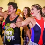 Zumba Fitness World Party tem músicas de Claudia Leitte, capoeira