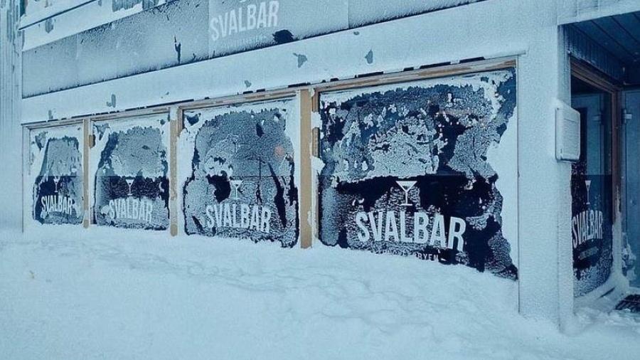 O Svalbar durante os rigorosos invernos da cidade de Svalbard - Reprodução