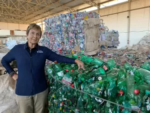 É preciso acabar com o tsunami de plástico