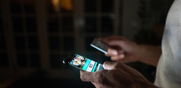 7,5 milhões de brasileiros comprometeram a renda com bets no último ano