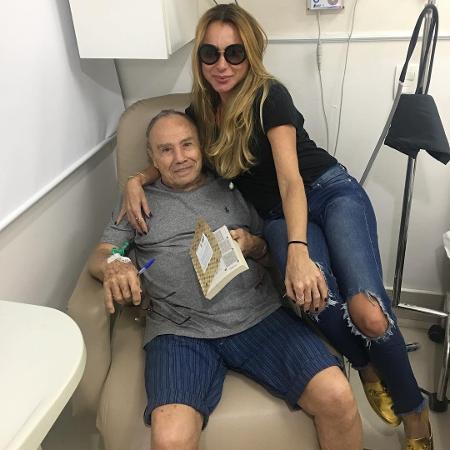 O ator Stênio Garcia e a mulher, Marilene Saade, em hospital do Rio de Janeiro - Reprodução/Instagram