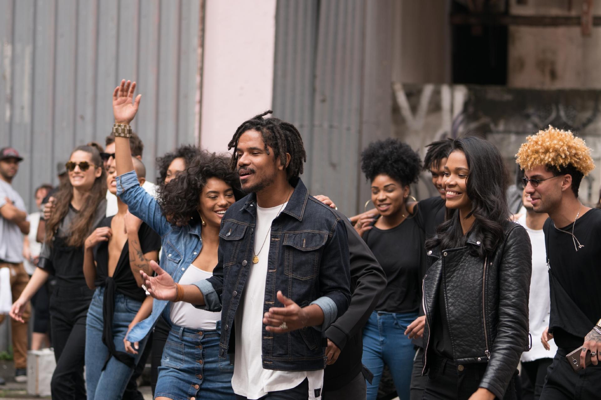 Bastidores da gravação do clipe "Sol do Meu Amanhecer", nova música do Natiruts - Sergio Fagundes