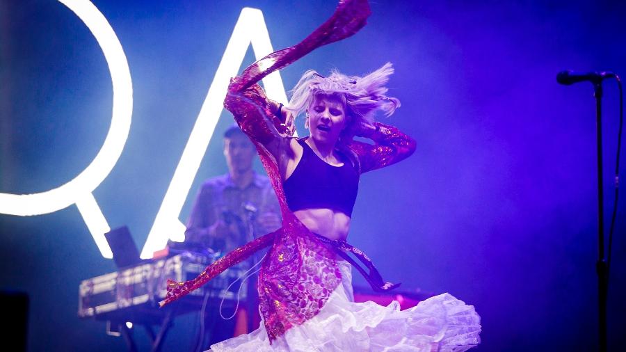 A cantora norueguesa Aurora se apresenta no palco Axe do Lollapalooza Brasil 2018 - Mariana Pekin/UOL