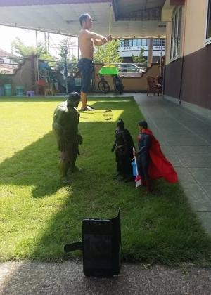 O truque das fotos de Wire Hon: Perspectiva - Reprodução - Reprodução