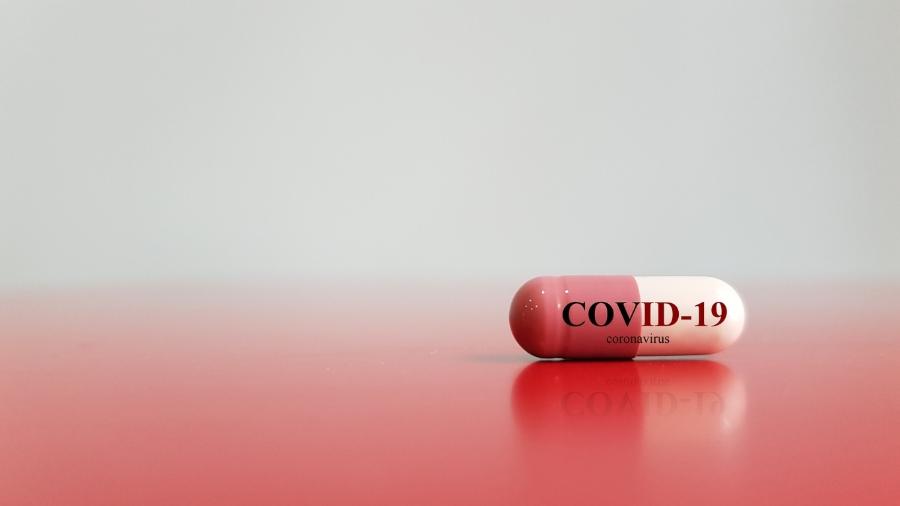 Paxlovid, remédio contra covid-19, pode ajudar a conter pandemia (foto ilustrativa) - iStock