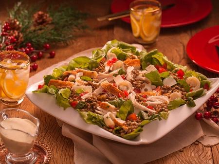 Salada para ceia: inove com entradas especiais para Natal e Ano Novo -  23/12/2022 - UOL Nossa