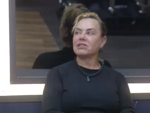 A Fazenda: Flor desabafa sobre romper com Babi: 'Não sou a Vanessa'