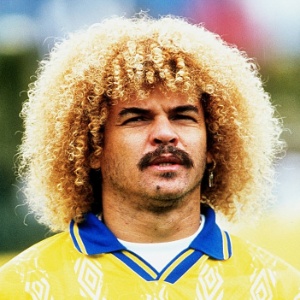 14 cortes de cabelo de jogadores de futebol que foram destaque no campo ...