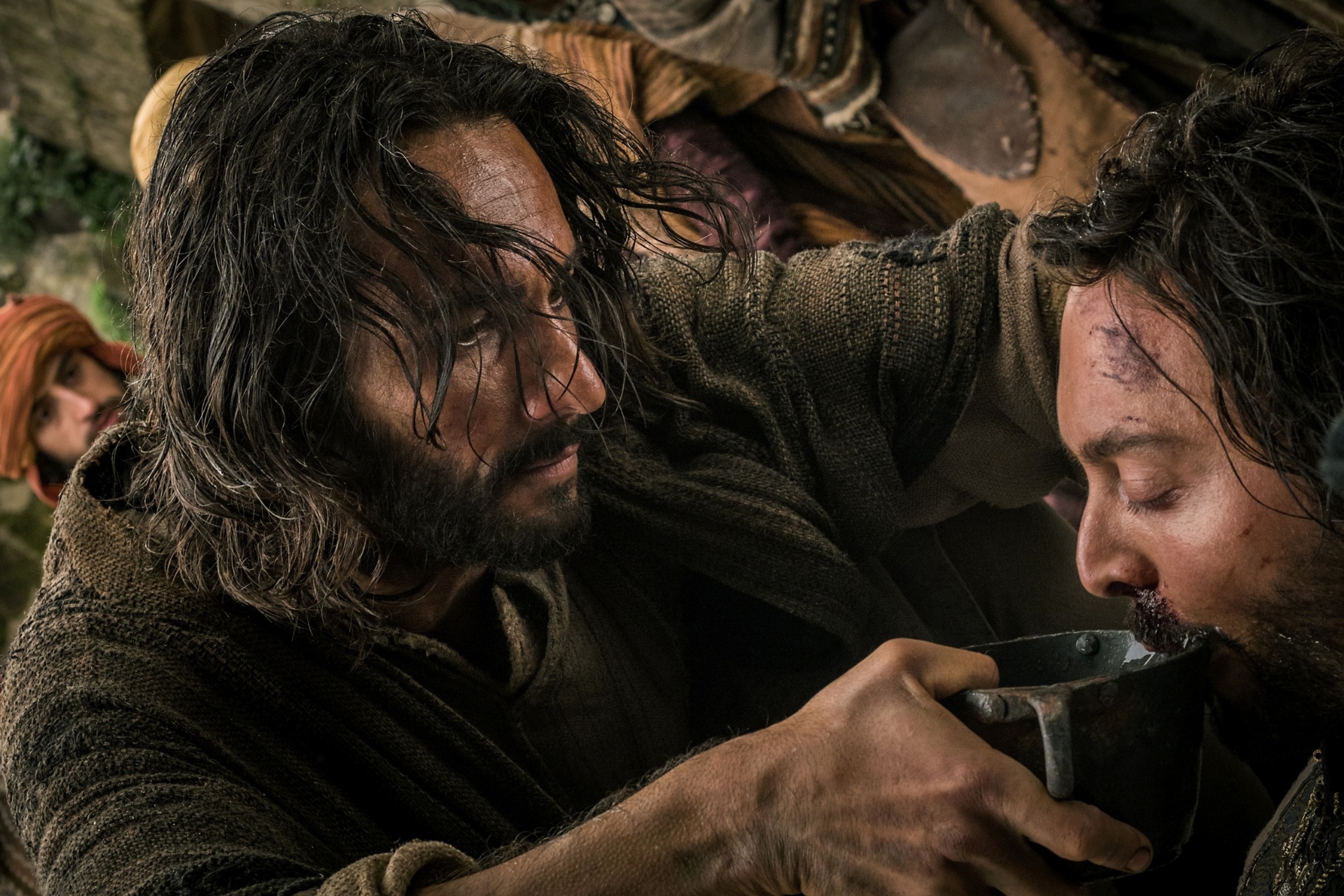 Rodrigo Santoro interpreta Jesus e Jack Huston interpreta Judah Ben-Hur na nova adaptação do épico - Divulgação