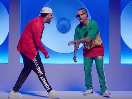 Cena do videoclipe de "X", de Nicky Jam e J. Balvin - Reprodução