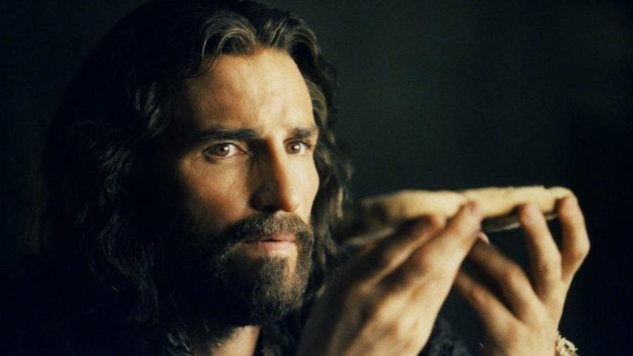 James Caviezel em "A Paixão de Cristo" - Reprodução