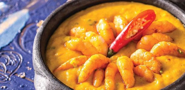 Nossa Cozinha | Bobó de camarão cremoso é marca de Tereza Paim; prove a receita da chef