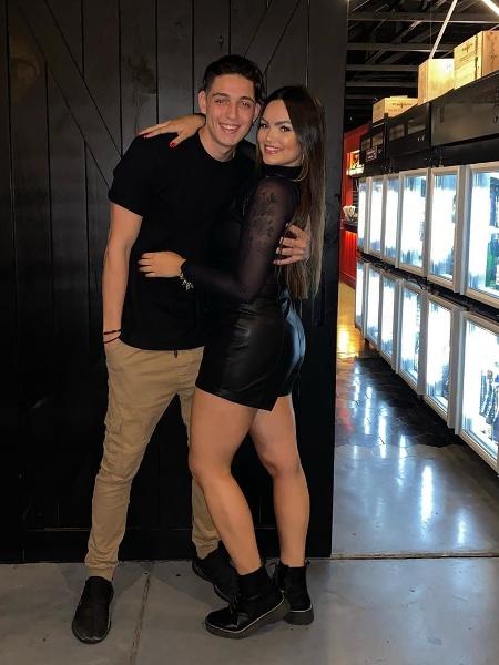 Suzanna Freitas com o namorado, Gabriel Simões - Reprodução/Instagram