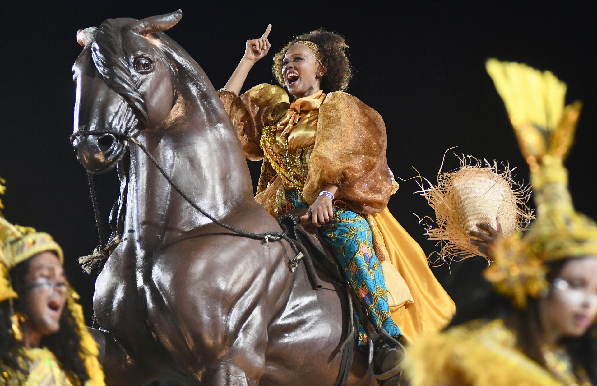Beija-Flor no Desfile das Campeãs - Lucas Landau/UOL