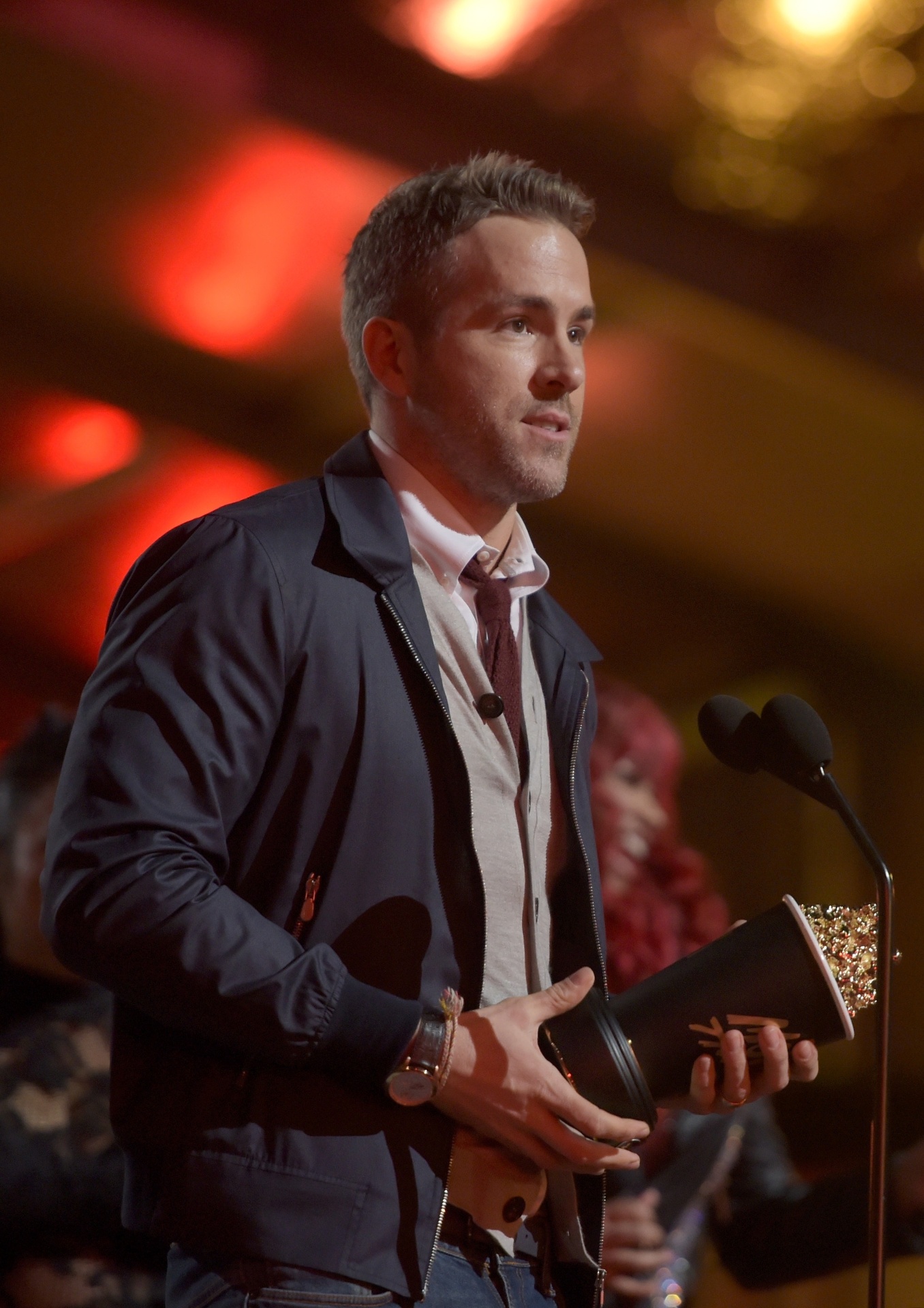 10.abr.2016 - Ryan Reynolds levou o prêmio na categoria atuação em comédia por "Deadpool" no MTV Movie Awards 2016 - Getty Images